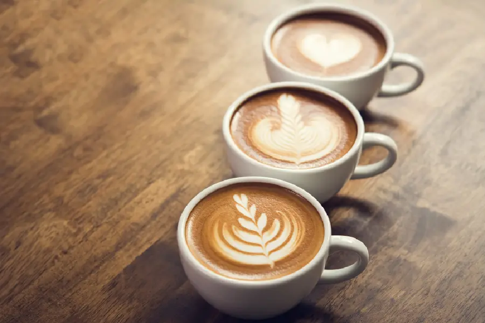 Latte Macchiato czy Caffè Latte – czym się różnią?